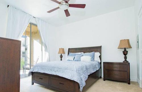 Airport Area Apartment | Luxury condo near Irvine Business & UCI Hospital