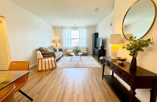 Passaic Apartment | Luxury Condo Near NYC, MetLife & American Dream