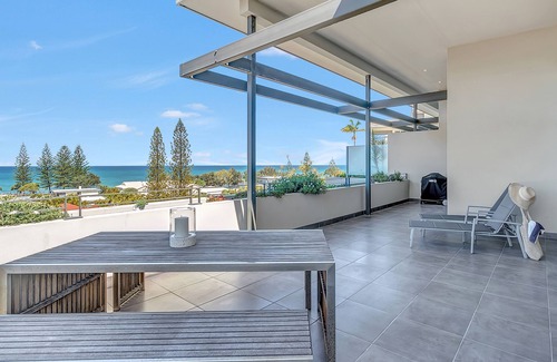 Sapphire Beach Condo | Luxury condo, ocean views, sea breeze, pool, tennis court, minutes to cafes