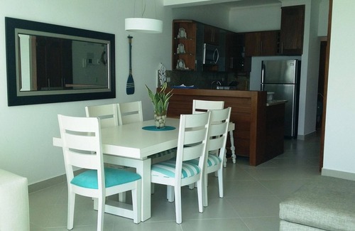 Los Brazos Apartment | Luxury condo on private sandy beach