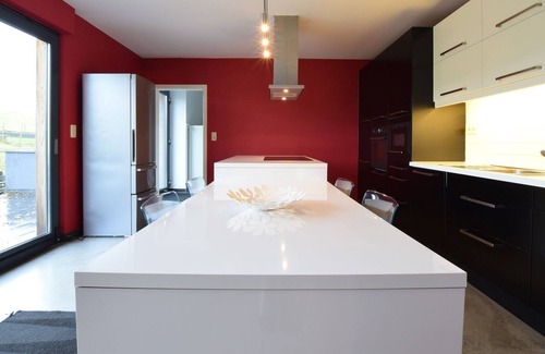 Vaux-sur-Sure Cottage | Luxury Cottage in Vaux-sur-Sûre with Jacuzzi