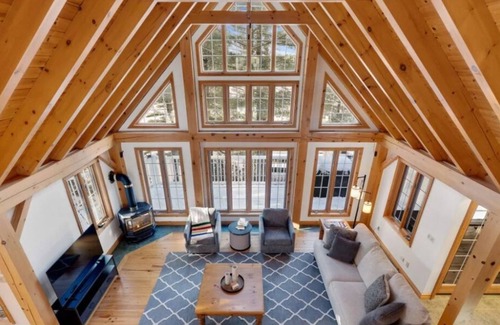 Baysville Resort | Luxury Cottage Living on the Lake in Muskoka