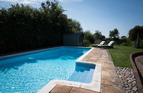 Abbess Roding House | Luxury Country Cottage with Access to Swimming Pool