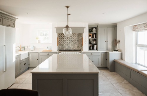 Craigavon House | Luxury Country House with hot tub - Just outside Belfast/ Pet Friendly!