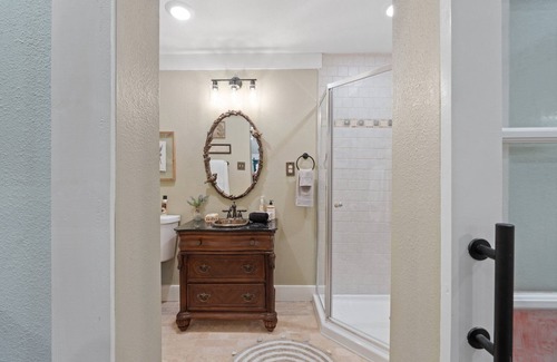 Chipley Bed & Breakfast | Luxury Country Stay - Indoor heated pool, Spa, Art Studio, Breakfast, Hot Tub
