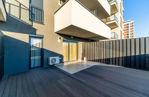 Arad Apartment | Luxury Cozy Apartments at Adora Park