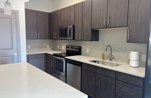 Chamblee Apartment | Luxury Creator's Loft | Onsite Pool!