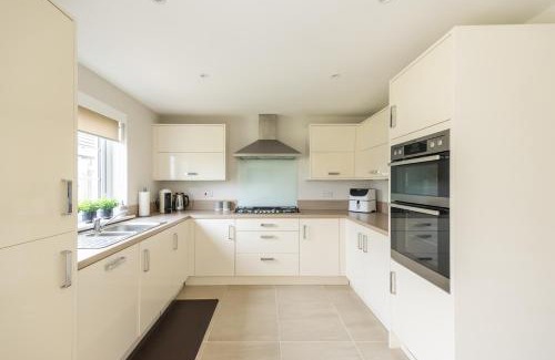 Gifford House | Luxury Detached Home