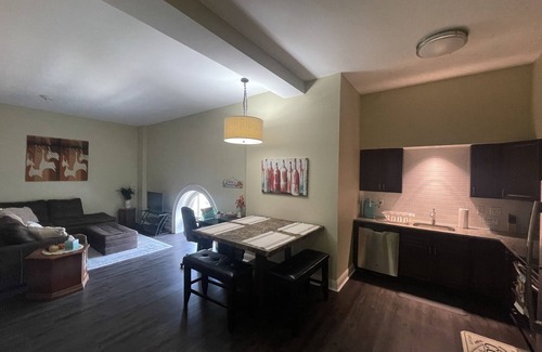 Downtown Hartford Apartment | Luxury Downtown Hartford Apartment