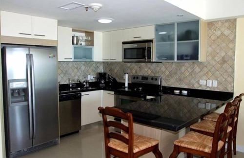 Eagle Beach Condo | Luxury, Eagle Beach Front 2BR, Penthouse Private Roof Terrace