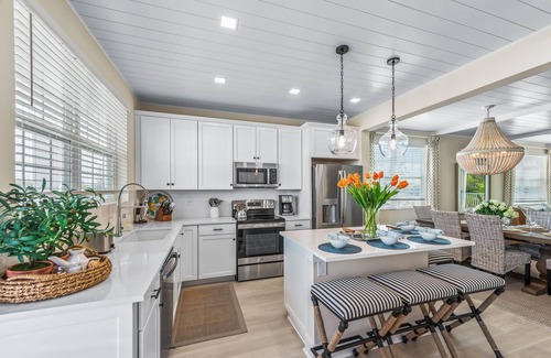 Cortez House | Luxury eco-friendly home, Boat Slip, Tesla Charger -Salt and Sand at Hunter's Po
