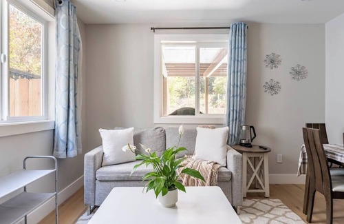 Southern Hills Apartment | Luxury Entire Suite Close to SF!