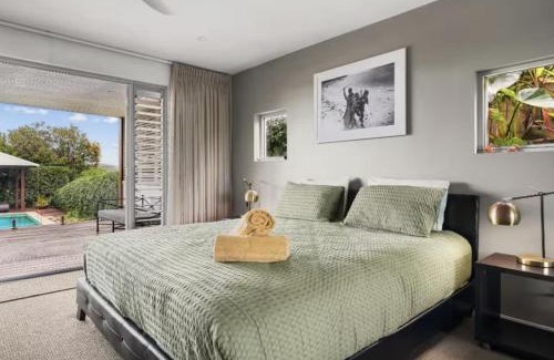 Wamberal Bed & Breakfast | Luxury Escape - Close To Beach