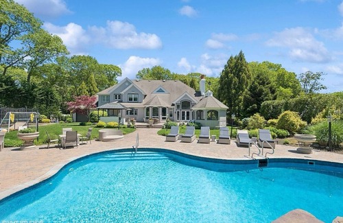 Smithtown House | Luxury Estate w. Heated Pool, Movie Theater & Resort Yard! Minutes to Ryder Cup