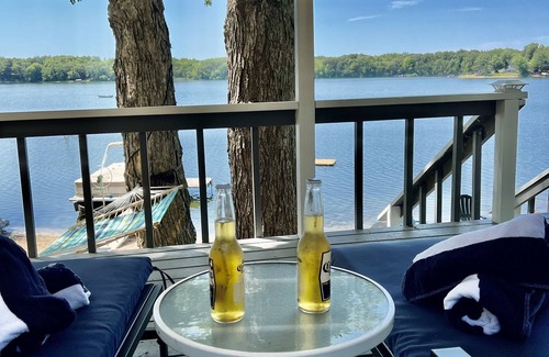 Maple Lake House | Luxury family escape- expansive beach, hot tub, and more