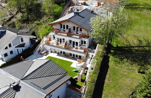 Lengdorf Apartment | Luxury family holiday home with private sauna, hot tub and great view