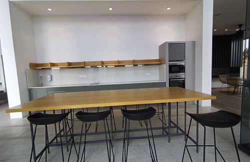 Pudu Apartment | Luxury Family suites | Infinity Pool | City View |