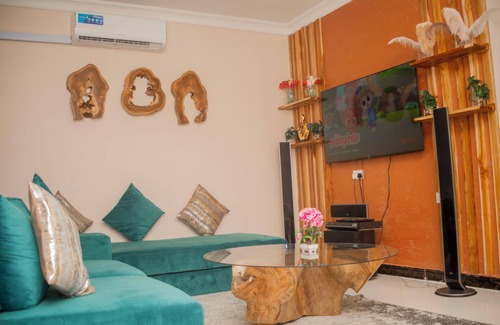 Stone Town Apartment | Luxury Family Villa with 3 rooms