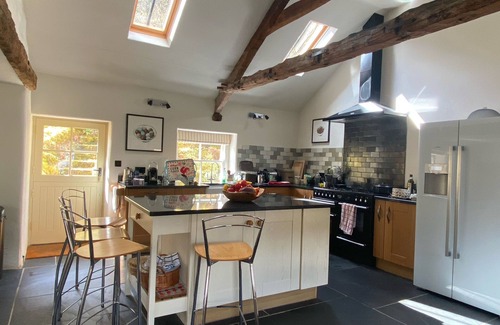 Llandovery Other | Luxury Farmhouse In Wild And Untamed Cambrian Mountains near Brecon Beacons