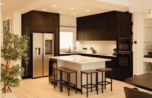 Madliena Apartment | Luxury flat near shopping & swimming
