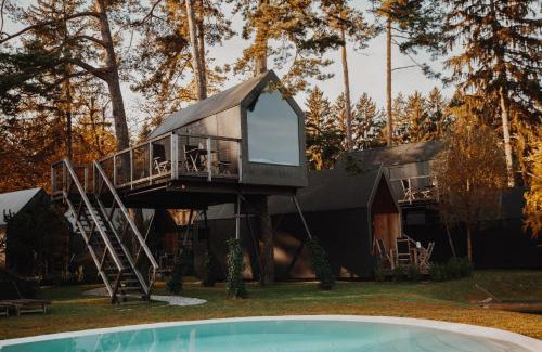 Limbus Resort | Luxury glamping Chocolate village