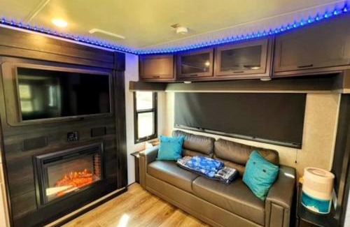 Nampa Apartment | Luxury Glamping near Idaho Event Center in Nampa
