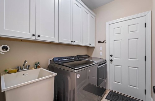 Crawfordville House | Luxury Golf Course Retreat in the Crawfordville, 2 bedroom sleeps up to 8