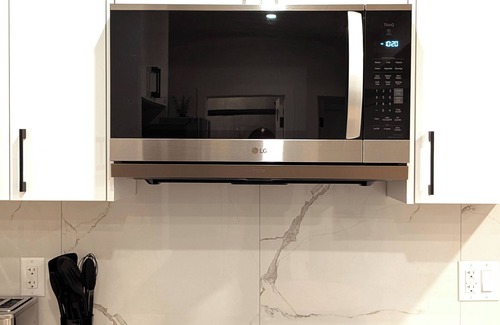 Calgary Apartment | Luxury Guest Suite in Calgary perfect for a visit to the Canadian Rockies.
