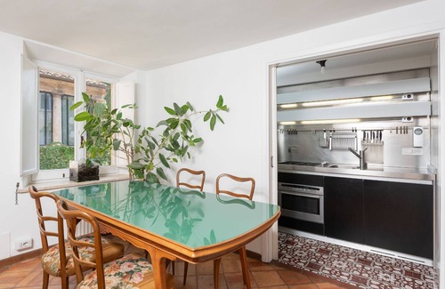 Rione XIV Borgo Apartment | Luxury Heritage Penthouse - Piazza Navona