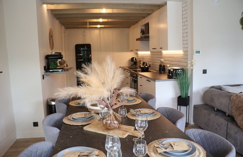 Sijsele House | Luxury historic building of former station master
