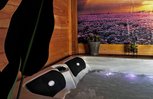 Zuidwolde House | Luxury Holiday Home with Private Wellness