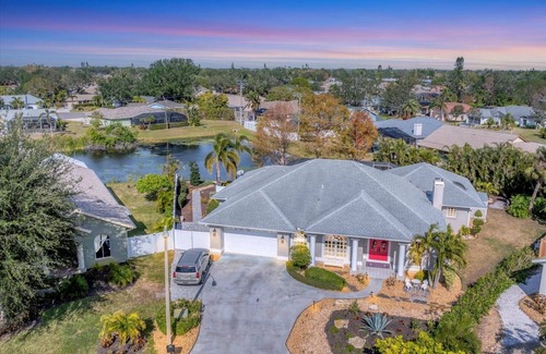 Palma Sola House | Luxury home NW Bradenton Fl
