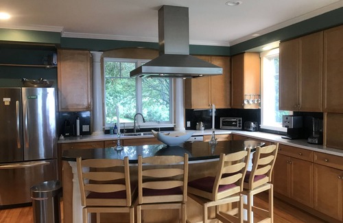 Charlotte House | Luxury home on Lake Champlain, with pool, hot tub, kayaks, and much more