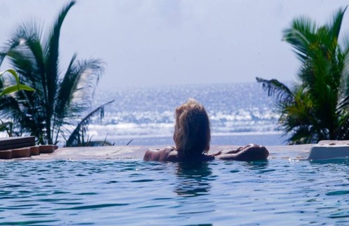 Tiwi Cottage | Luxury Honeymoon Cottage/Tent Tiwi Beach Kenya. Absolutely secure and private.