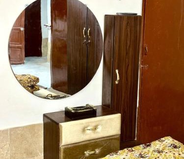 Gulshan-e-Iqbal Apartment | Luxury House In Karachi 2 bed room