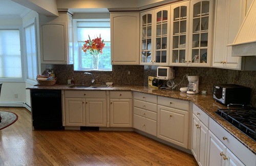 Middletown House | Luxury Huge 6Br Suits, 8.55Bth & Indoor Pool at Goshen Vicinity NY
