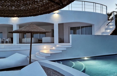 Ibiza Island Villa | ⭐ LUXURY HUGE SEAFRONT + PRIVATE NIGHTCLUB IN IBIZA