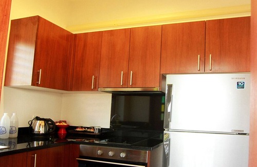 Choeng Doi House | Luxury Jacuzzi suite w/1BR, 2BA & fully equipped kitchen