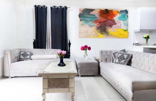 Rawalpindi House | Luxury King Size 1 Bed Suite Islamabad/Rawalpindi