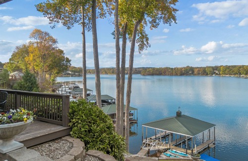 Inman House | Luxury lake house in SC with mountain views!