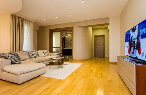 Tbilisi City Centre Apartment | Luxury Landing