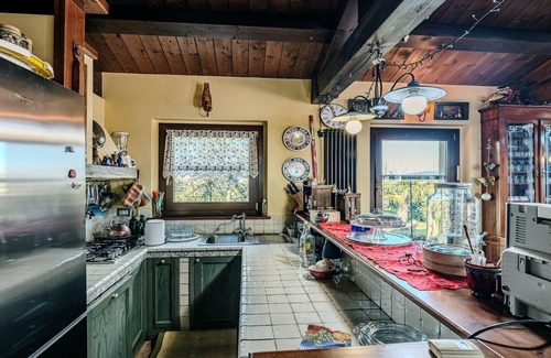 Tolentino Villa | Luxury large pool villa in Tolentino