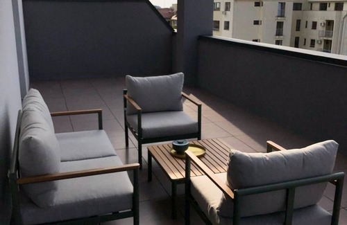 Timisoara Apartment | Luxury Lavender Gorgeous Terrace Free UNDG Parking