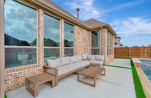 Argyle House | LUXURY LIVING IN ARGYLE-4 BED/5 BATH W/MEDIA RM, OFFICE & POOL