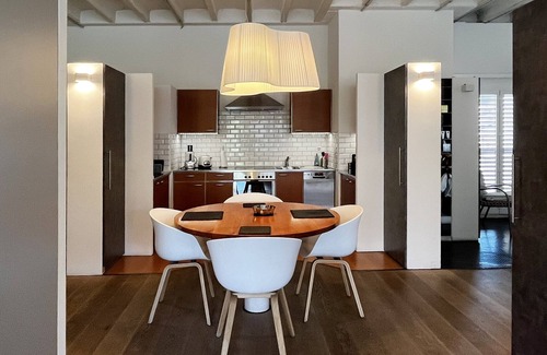 Plainpalais Apartment | Luxury loft downtown Geneva