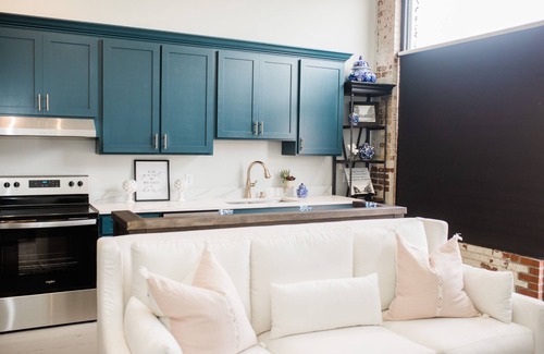 Tifton Apartment | Luxury loft in historic downtown Tifton, Georgia