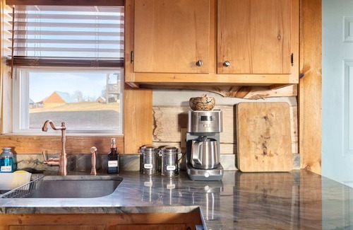 Vesta Cabin | Luxury Log Cabin|Copper Tub|Starry Skies|Gas Logs