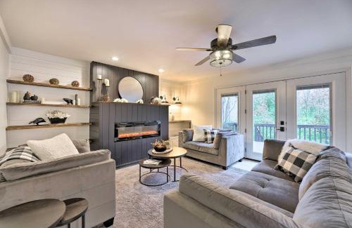 Otterbien Home Villa | Luxury Maineville Villa with Private Pool and Deck