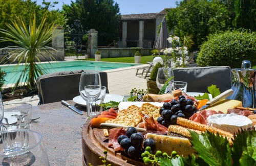 Coulonges House | Luxury Maison Maitre near Angouleme with Pool, 8 People
