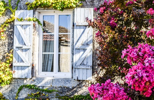 Coulonges House | Luxury Maison Maitre near Angouleme with Pool, 8 People